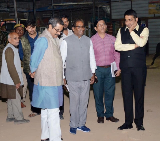 Honorable Minister of State (Independent Charge) Tourism, Culture and Religious Affairs, Dr. NeelkanthAd ji inspected and reviewed the progress of project during his visit to Shri Kashi Vishwanath Dham.