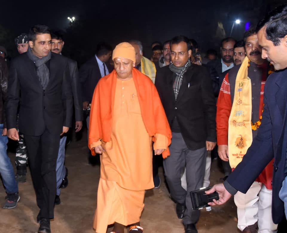 Honorable Chief Minister Shri Yogi Adityanath Ji inspected Kashi Vishwanath Project after Baba's darshan
