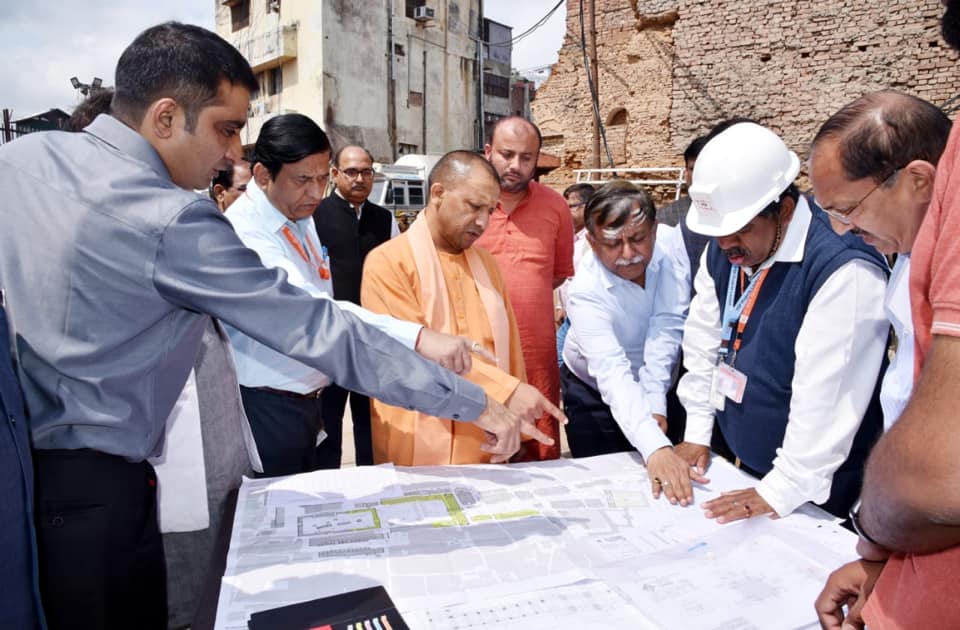 Honorable CM Shri Yogi Adityanath ji, inspected progress of the Kashi Dham project along with Minister of Tourism, Culture and Charitable Affairs Shri Neelkanth Ad ji and Minister of State (Independent Charge) Shri Ravindra Jaiswal ji